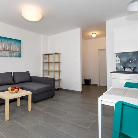 Apartment With A Parking Space Krk - 22425 Krk Town